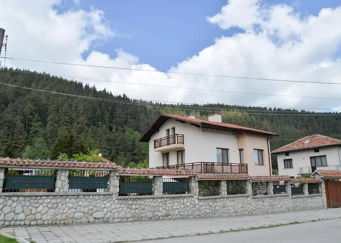 Rila Garden فيلة